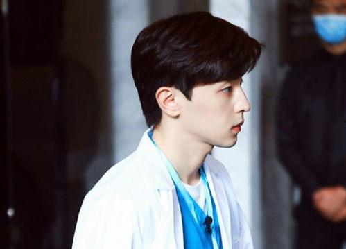 最新靳东爆料视频大全,揭秘演艺圈幕后故事